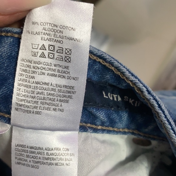 Lucky Brand - Picture 5 of 5